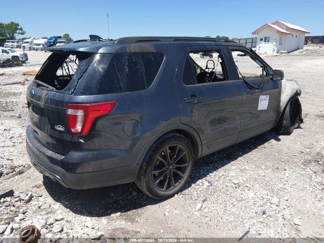 2017 FORD EXPLORER XLT 4