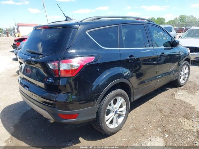 2018 FORD ESCAPE SE 4