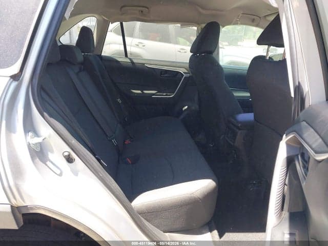 2024 TOYOTA RAV4 LE 8