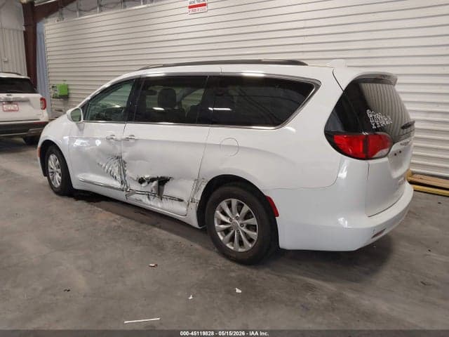 2017 CHRYSLER PACIFICA TOURING-L 3