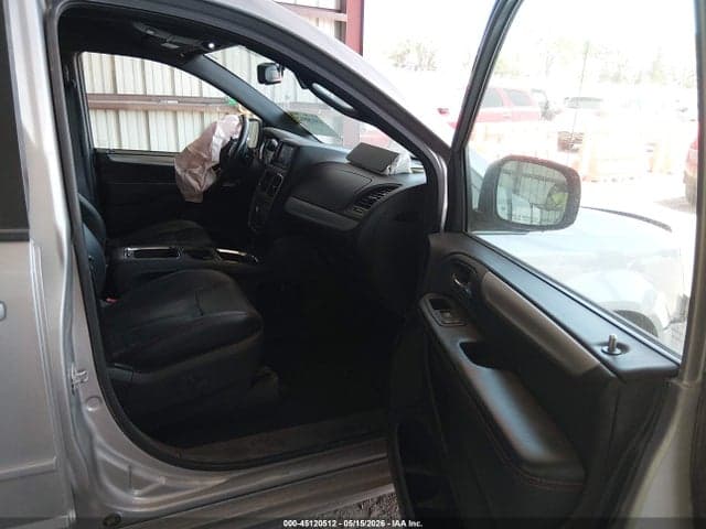 2017 DODGE GRAND CARAVAN GT 5
