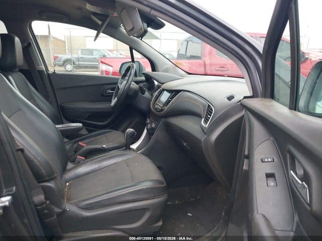 2017 CHEVROLET TRAX LT 5