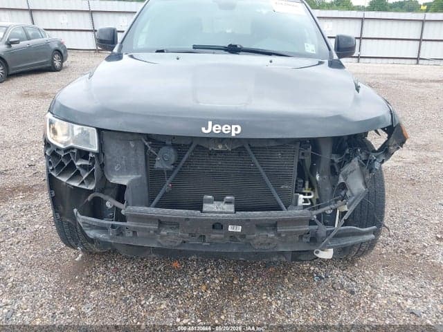2021 JEEP GRAND CHEROKEE LAREDO E 4X2 6