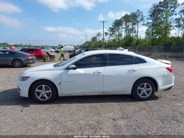 2017 CHEVROLET MALIBU 1LT 14