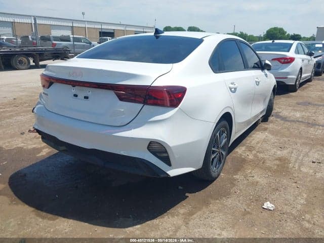 2023 KIA FORTE LXS 4