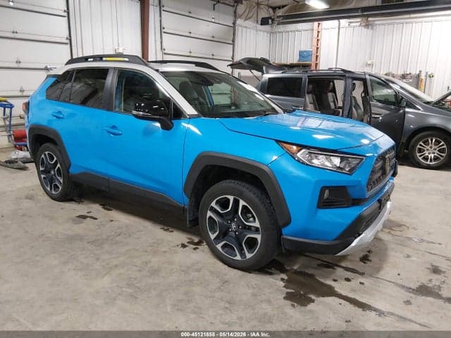 2019 TOYOTA RAV4 ADVENTURE 1