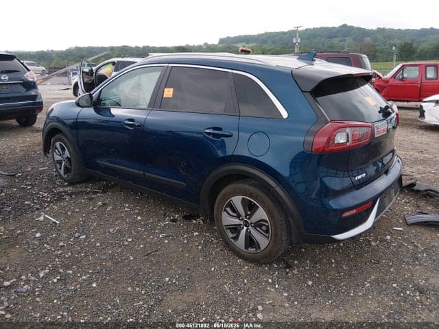 2017 KIA NIRO LX 3