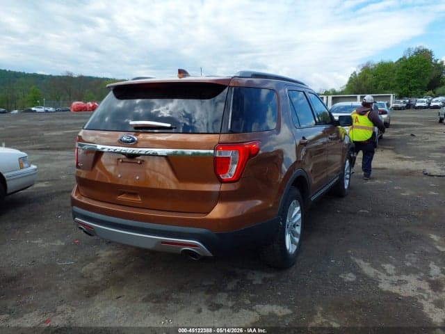 2017 FORD EXPLORER XLT 4