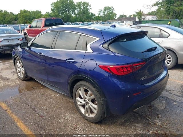 2019 INFINITI QX30 LUXE 4
