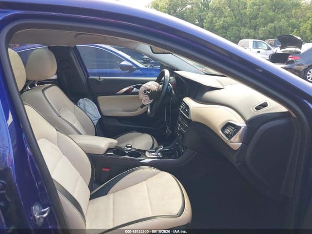 2019 INFINITI QX30 LUXE 6
