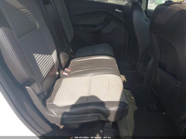 2017 FORD ESCAPE TITANIUM 8