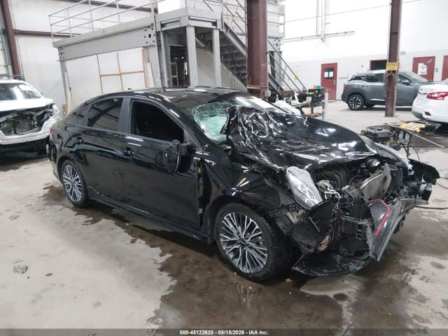 2023 KIA FORTE GT-LINE 1