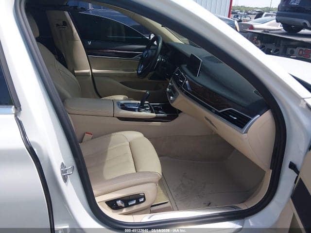 2021 BMW 740I 5