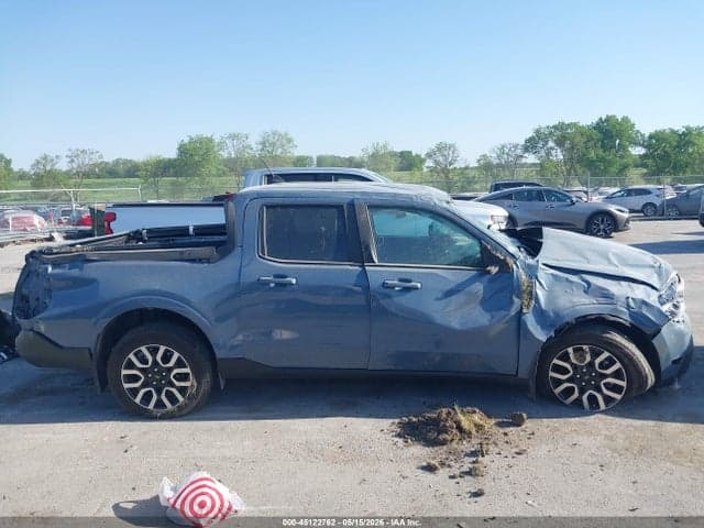 2024 FORD MAVERICK LARIAT 13