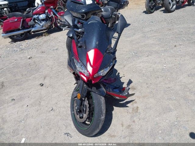 2025 KAWASAKI EX650 R 5