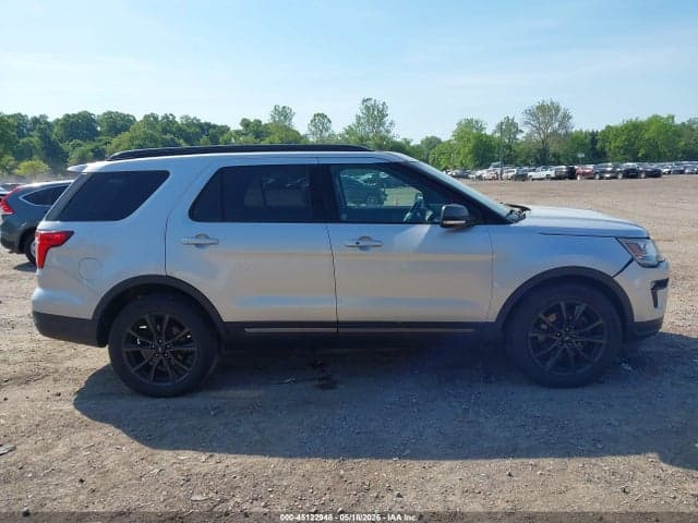 2018 FORD EXPLORER XLT 13