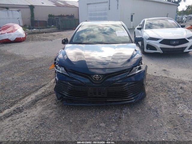 2019 TOYOTA CAMRY LE 13