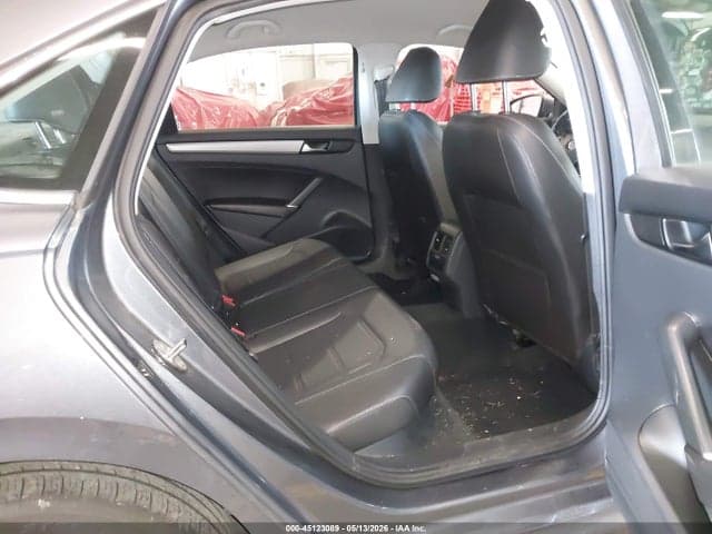 2020 VOLKSWAGEN PASSAT 2.0T SE 8