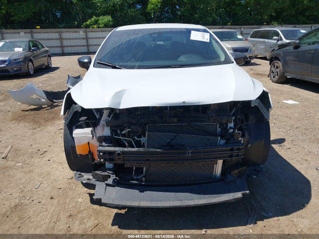 2025 NISSAN VERSA 1.6 S 6