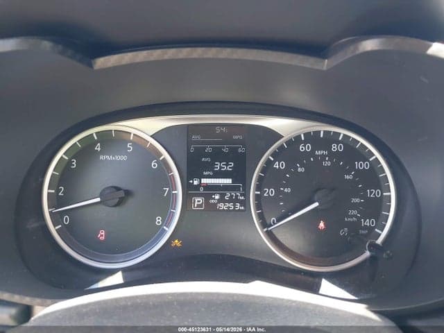 2025 NISSAN VERSA 1.6 S 7