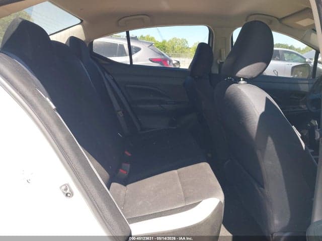 2025 NISSAN VERSA 1.6 S 8