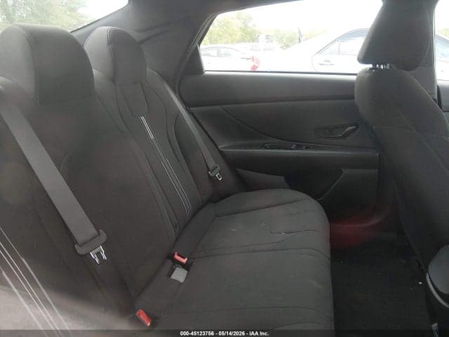 2025 HYUNDAI ELANTRA SEL SPORT 8