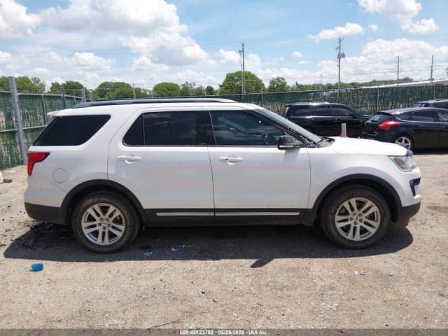 2018 FORD EXPLORER XLT 13