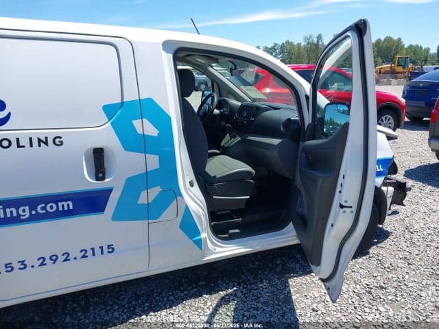 2017 CHEVROLET CITY EXPRESS 1LS 5
