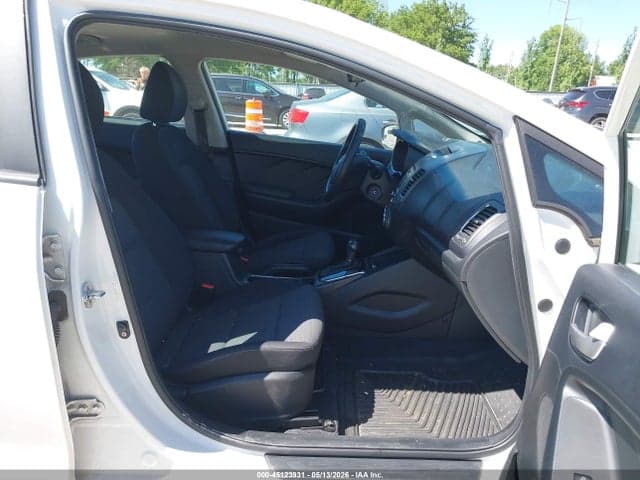 2017 KIA FORTE LX 5