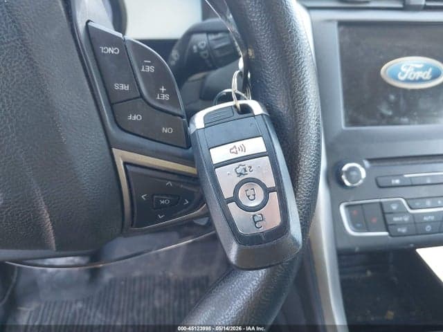 2018 FORD FUSION SE 11