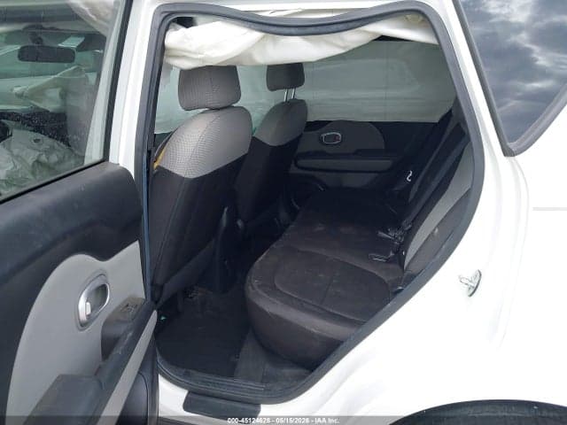 2017 KIA SOUL 8