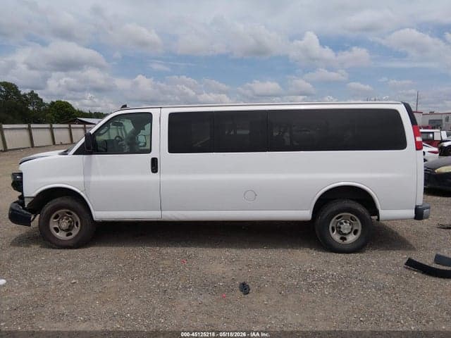 2022 CHEVROLET EXPRESS PASSENGER RWD 3500 EXTENDED WHEELBASE LS 15
