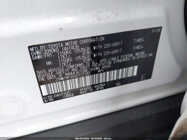 2025 TOYOTA RAV4 XLE 9
