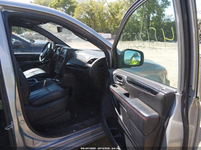 2018 DODGE GRAND CARAVAN GT 5
