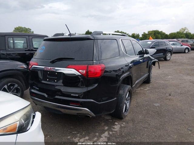 2017 GMC ACADIA DENALI 4