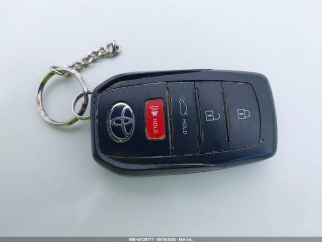 2024 TOYOTA COROLLA LE 11