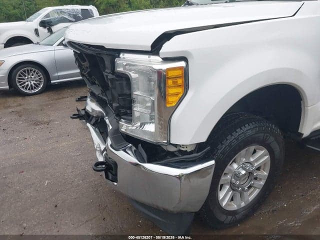 2017 FORD F-250 XL 19