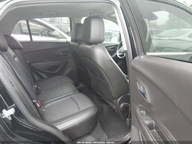 2017 CHEVROLET TRAX LT 8