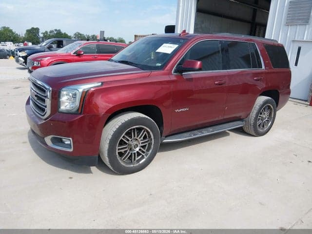 2017 GMC YUKON SLT 2
