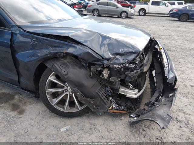 2021 VOLVO S60 T5 MOMENTUM 6