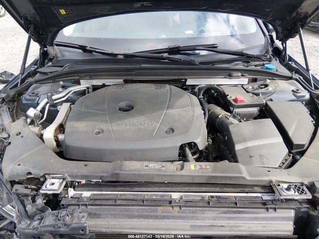 2021 VOLVO S60 T5 MOMENTUM 10