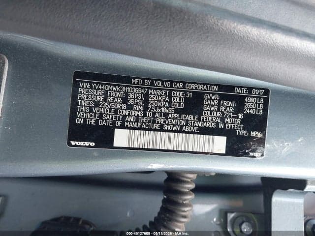 2017 VOLVO V60 CROSS COUNTRY T5 9