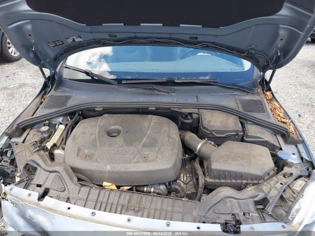 2017 VOLVO V60 CROSS COUNTRY T5 10