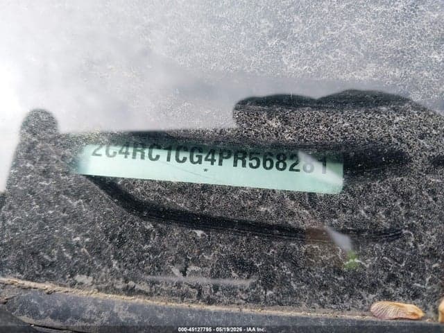 2023 CHRYSLER VOYAGER LX 9
