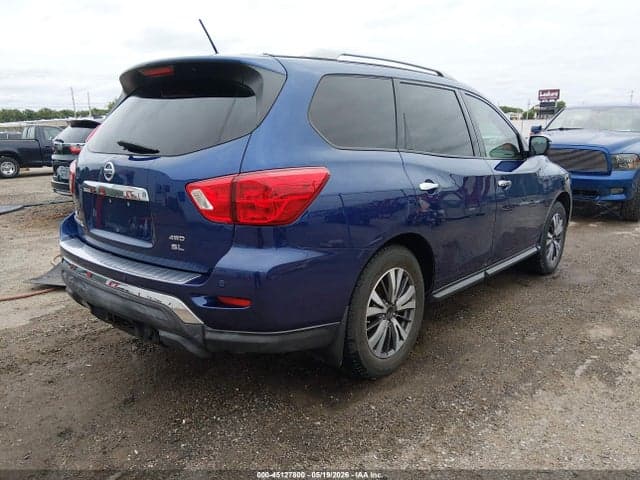 2017 NISSAN PATHFINDER SL 4