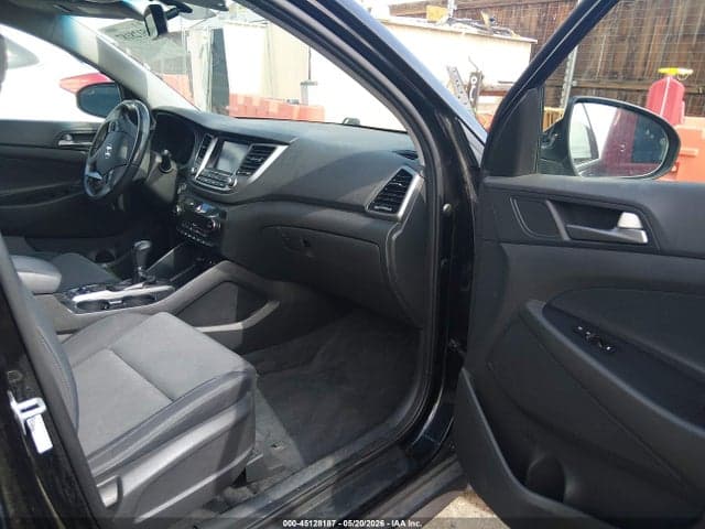 2018 HYUNDAI TUCSON VALUE 5