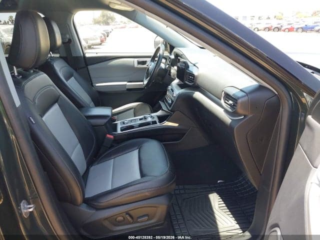 2022 FORD EXPLORER XLT 5