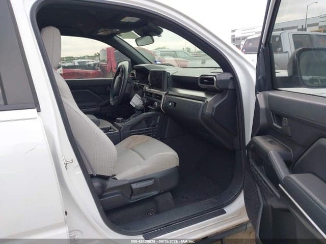 2025 TOYOTA 4RUNNER SR5 5