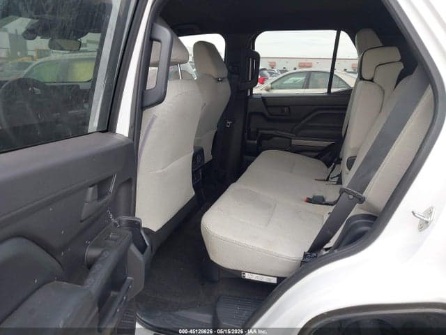 2025 TOYOTA 4RUNNER SR5 8