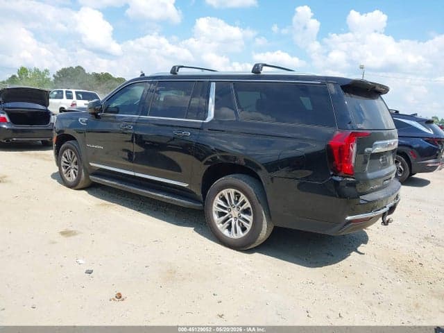 2023 GMC YUKON XL 4WD SLT 3